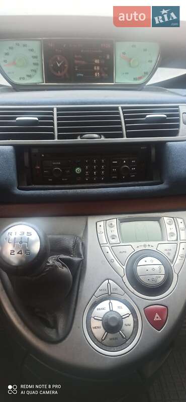 Минивэн Lancia Phedra 2004 в Одессе