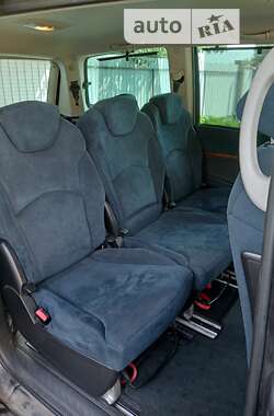 Минивэн Lancia Phedra 2008 в 