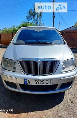 Мінівен Lancia Phedra 2002 в Києві