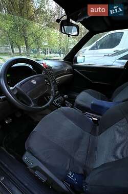 Седан Lancia Thema 1986 в 
