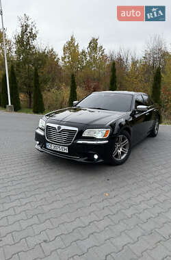 Седан Lancia Thema 2012 в Черновцах