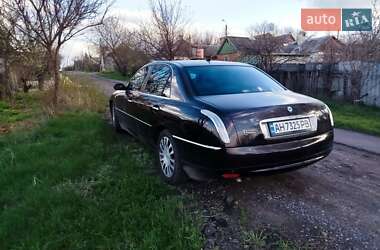 Седан Lancia Thesis 2004 в 