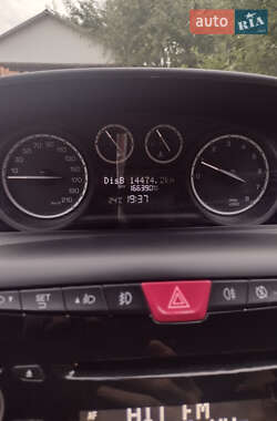 Хэтчбек Lancia Ypsilon 2012 в 