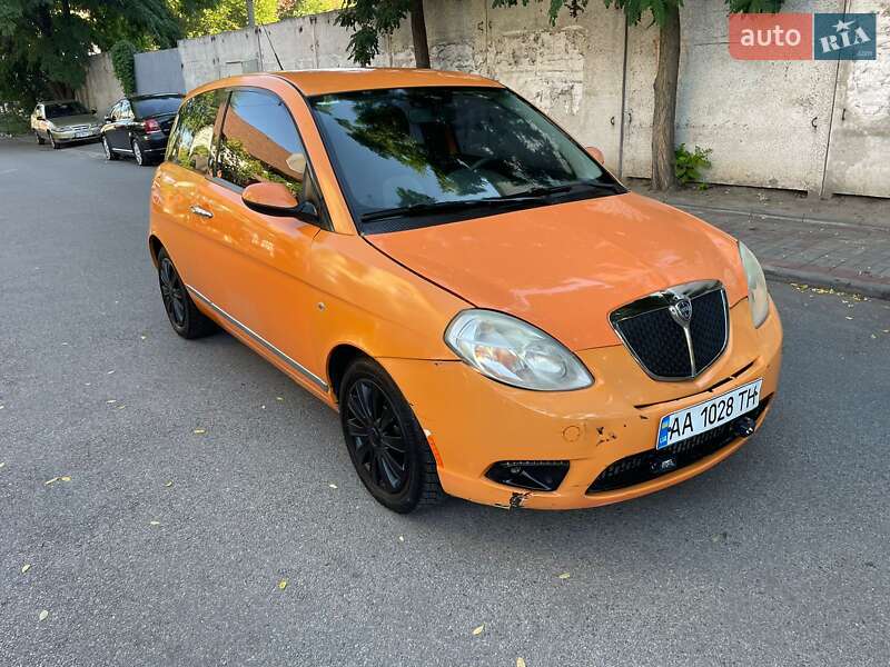 Хэтчбек Lancia Ypsilon 2008 в Киеве фото 26 Хэтчбек Lancia Ypsilon 2008 в Киеве