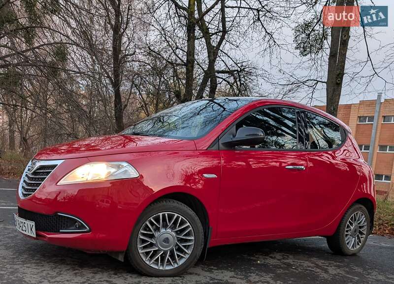 Хетчбек Lancia Ypsilon 2012 в Рівному фото 3 Хетчбек Lancia Ypsilon 2012 в Рівному