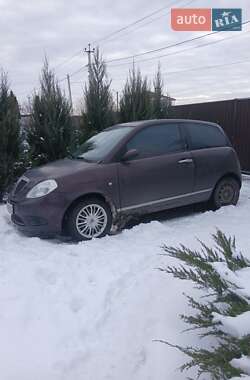 Хэтчбек Lancia Ypsilon 2008 в Вишенки