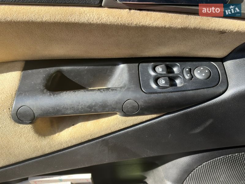 Хетчбек Lancia Ypsilon 2005 в Львові