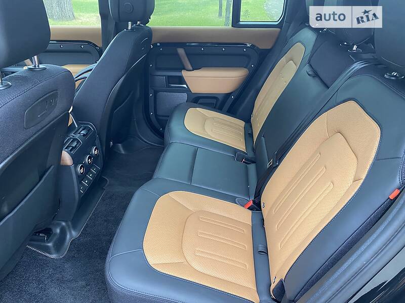 Внедорожник / Кроссовер Land Rover Defender 2020 в Киеве