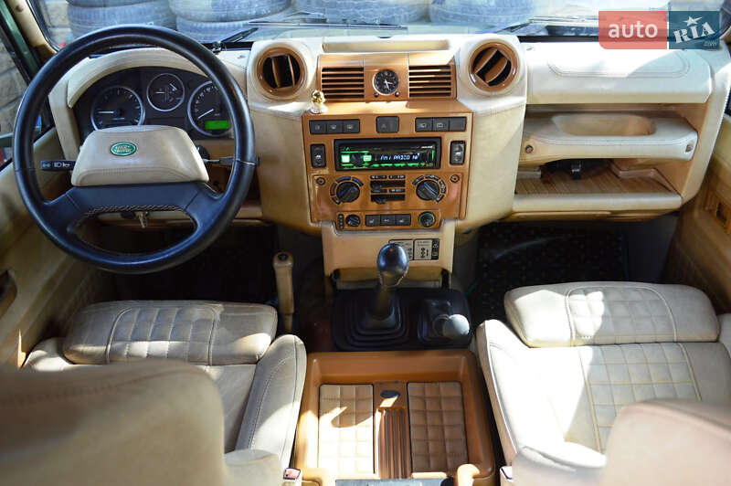 Позашляховик / Кросовер Land Rover Defender 2007 в Одесі фото 17 Позашляховик / Кросовер Land Rover Defender 2007 в Одесі