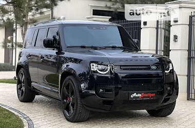 Внедорожник / Кроссовер Land Rover Defender 2022 в 