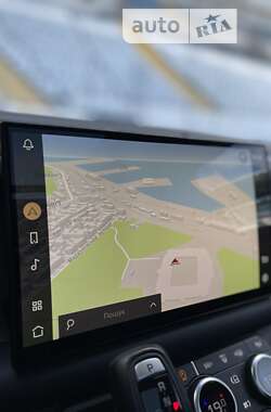 Внедорожник / Кроссовер Land Rover Defender 2020 в 