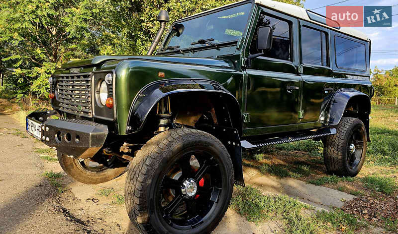 Внедорожник / Кроссовер Land Rover Defender 1996 в Одессе