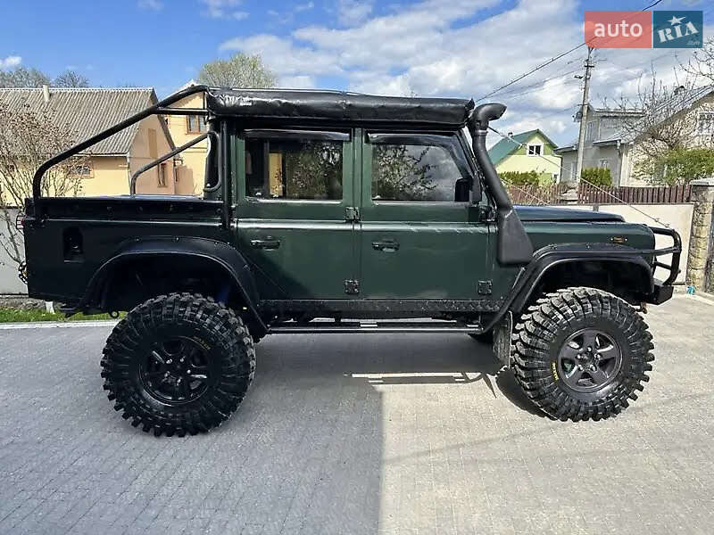 Пікап Land Rover Defender 2003 в Яремчі