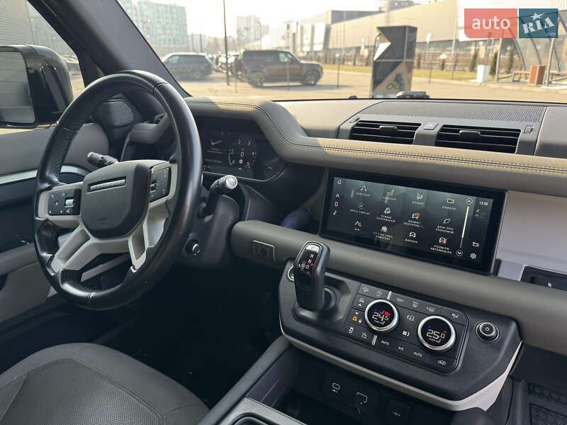 Внедорожник / Кроссовер Land Rover Defender 2020 в Киеве