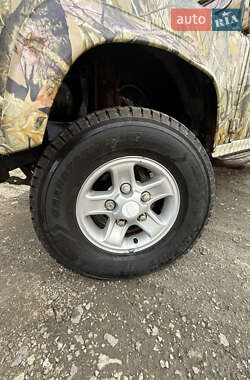 Позашляховик / Кросовер Land Rover Defender 2002 в Тернополі