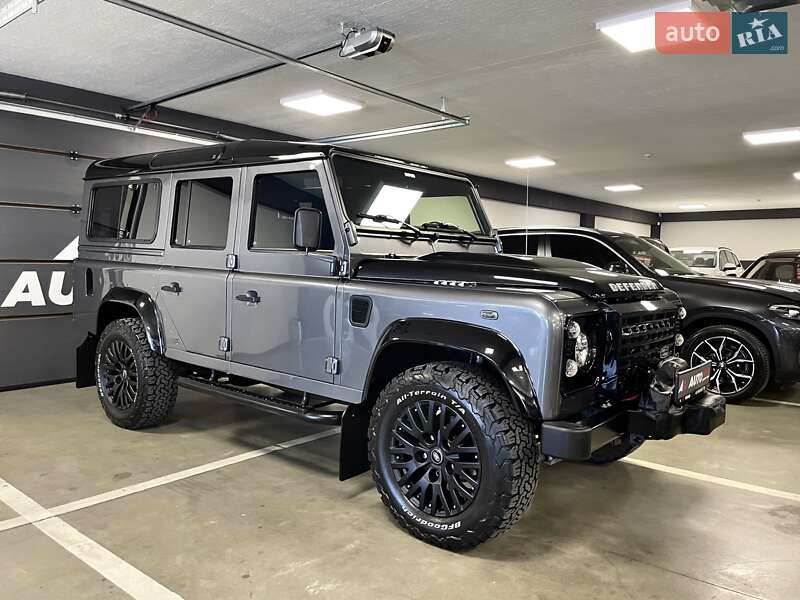 Land Rover Defender 2015