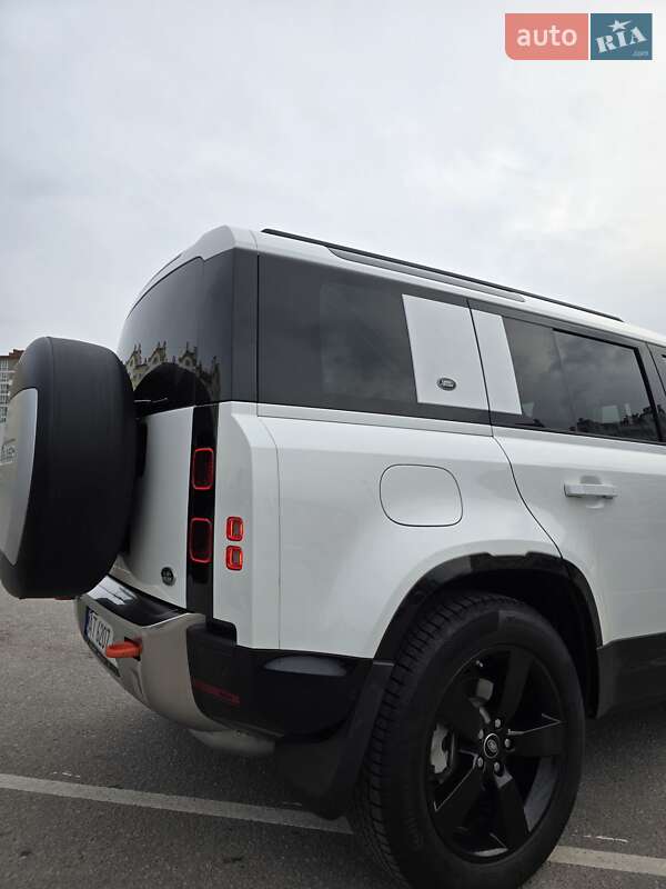 Позашляховик / Кросовер Land Rover Defender 2022 в Івано-Франківську