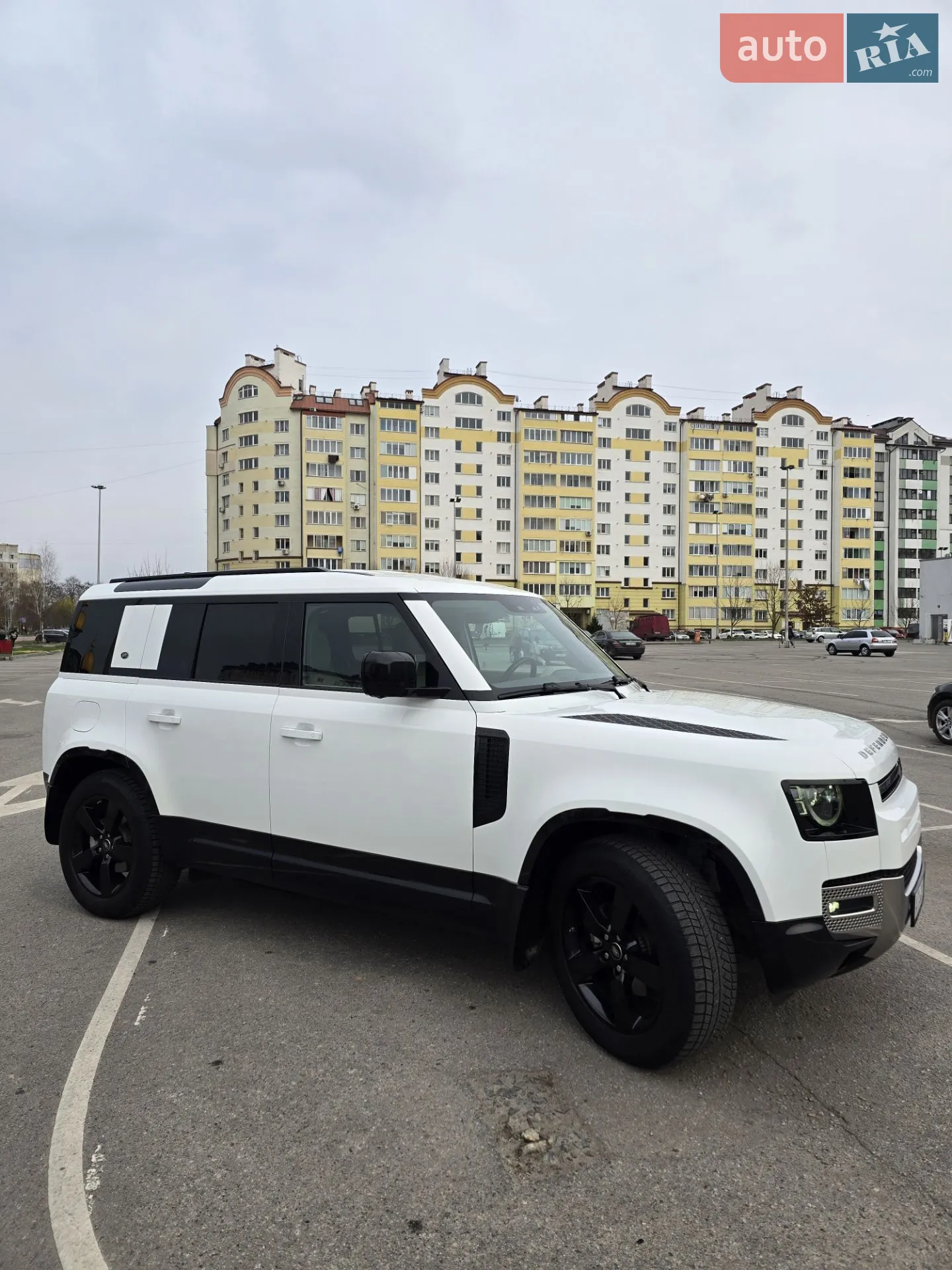 2022 Land Rover Defender - мініатюра 12