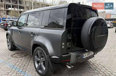 Внедорожник / Кроссовер Land Rover Defender 2022 в 
