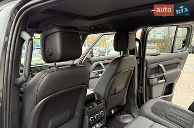 Внедорожник / Кроссовер Land Rover Defender 2022 в 