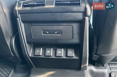 Внедорожник / Кроссовер Land Rover Defender 2020 в 