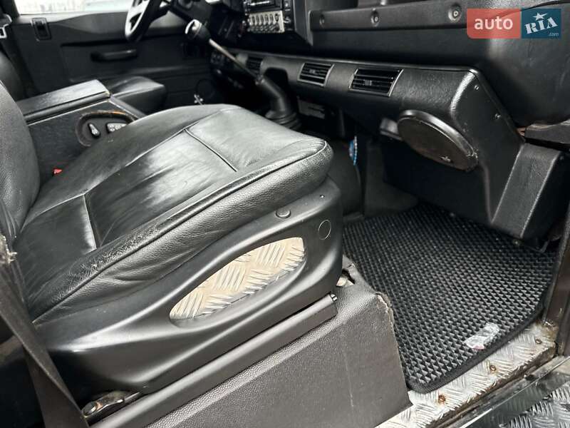 Внедорожник / Кроссовер Land Rover Defender 2005 в Киеве фото 42 Внедорожник / Кроссовер Land Rover Defender 2005 в Киеве