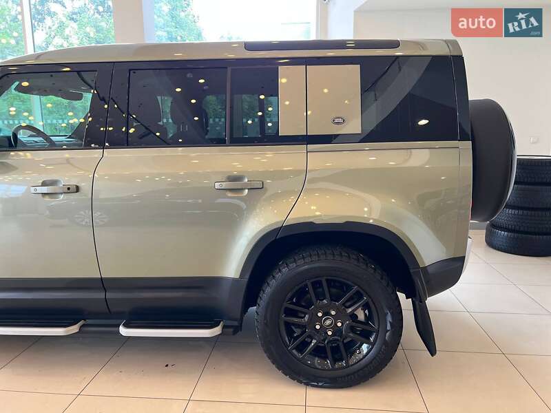 Внедорожник / Кроссовер Land Rover Defender 2020 в Киеве