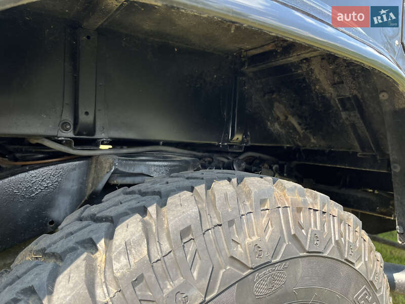 Позашляховик / Кросовер Land Rover Defender 2006 в Луцьку