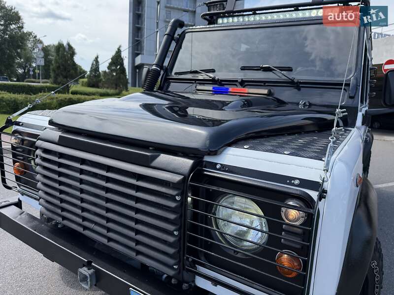 Внедорожник / Кроссовер Land Rover Defender 2008 в Киеве