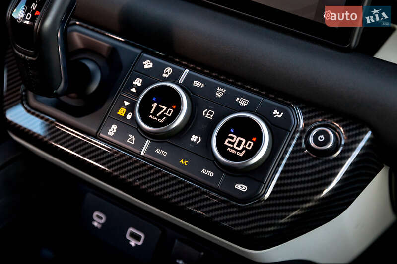 Позашляховик / Кросовер Land Rover Defender 2020 в Луцьку