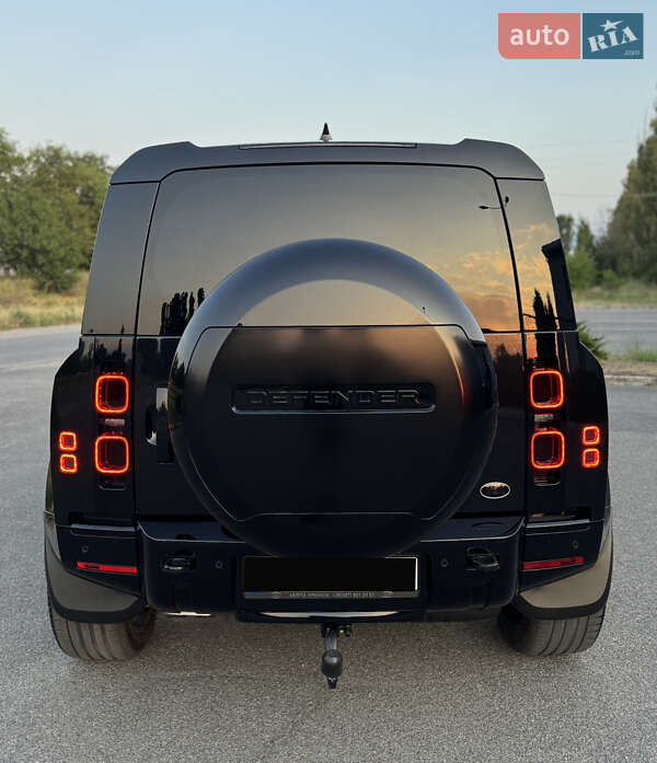 Позашляховик / Кросовер Land Rover Defender 2022 в Дніпрі