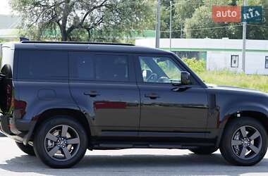 Внедорожник / Кроссовер Land Rover Defender 2024 в 