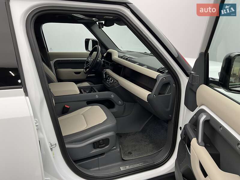 Внедорожник / Кроссовер Land Rover Defender 2022 в Киеве