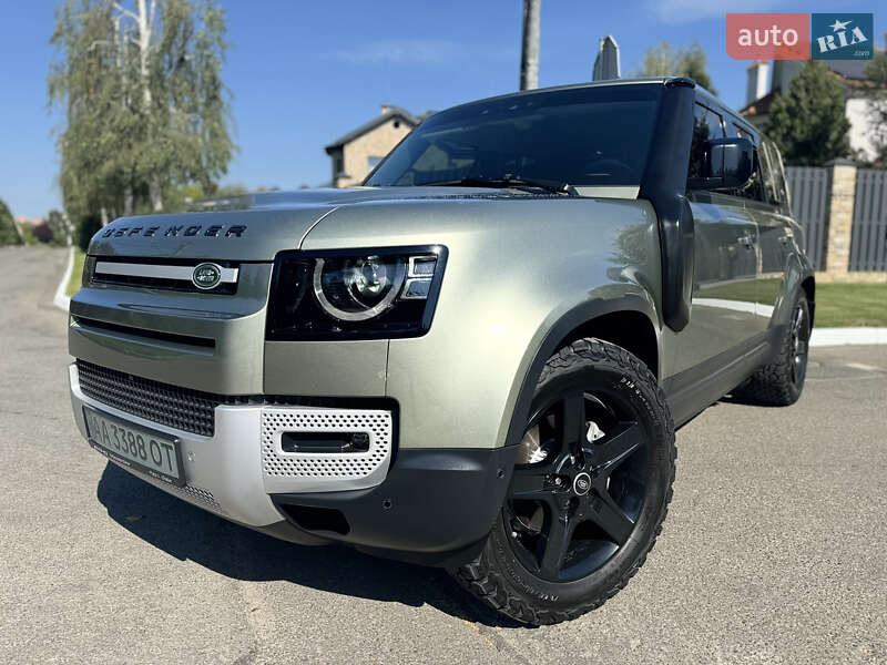 Land Rover Defender 2020