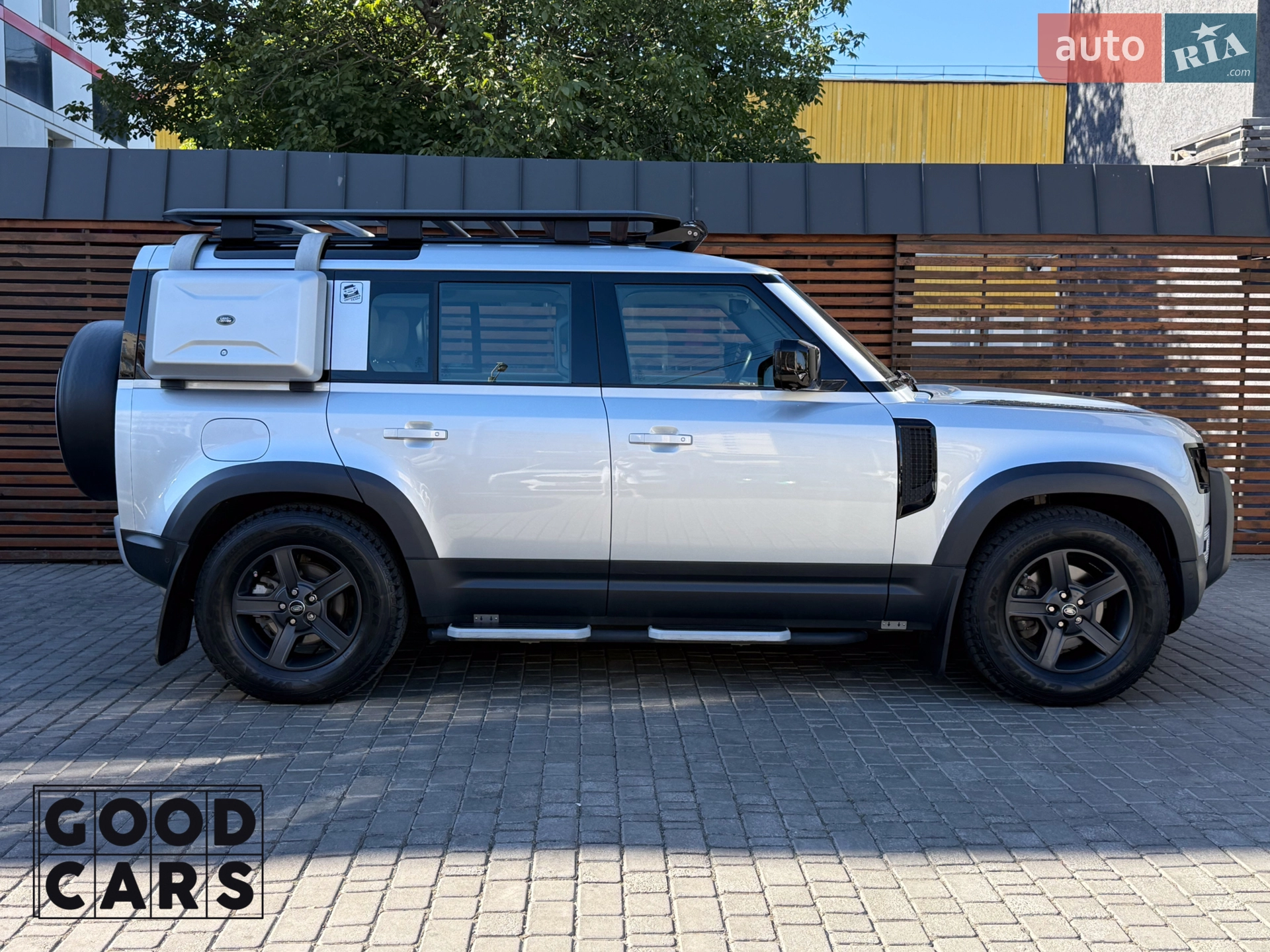 2020 Land Rover Defender - мініатюра 8