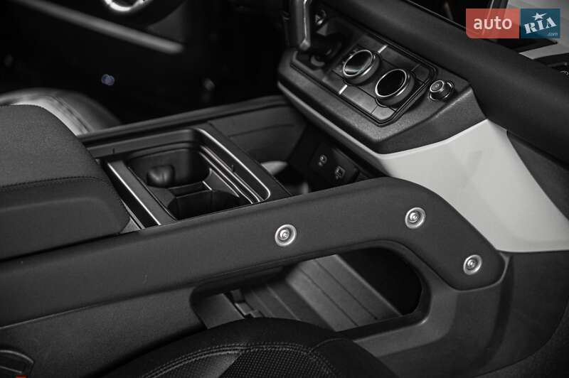 Позашляховик / Кросовер Land Rover Defender 2022 в Одесі