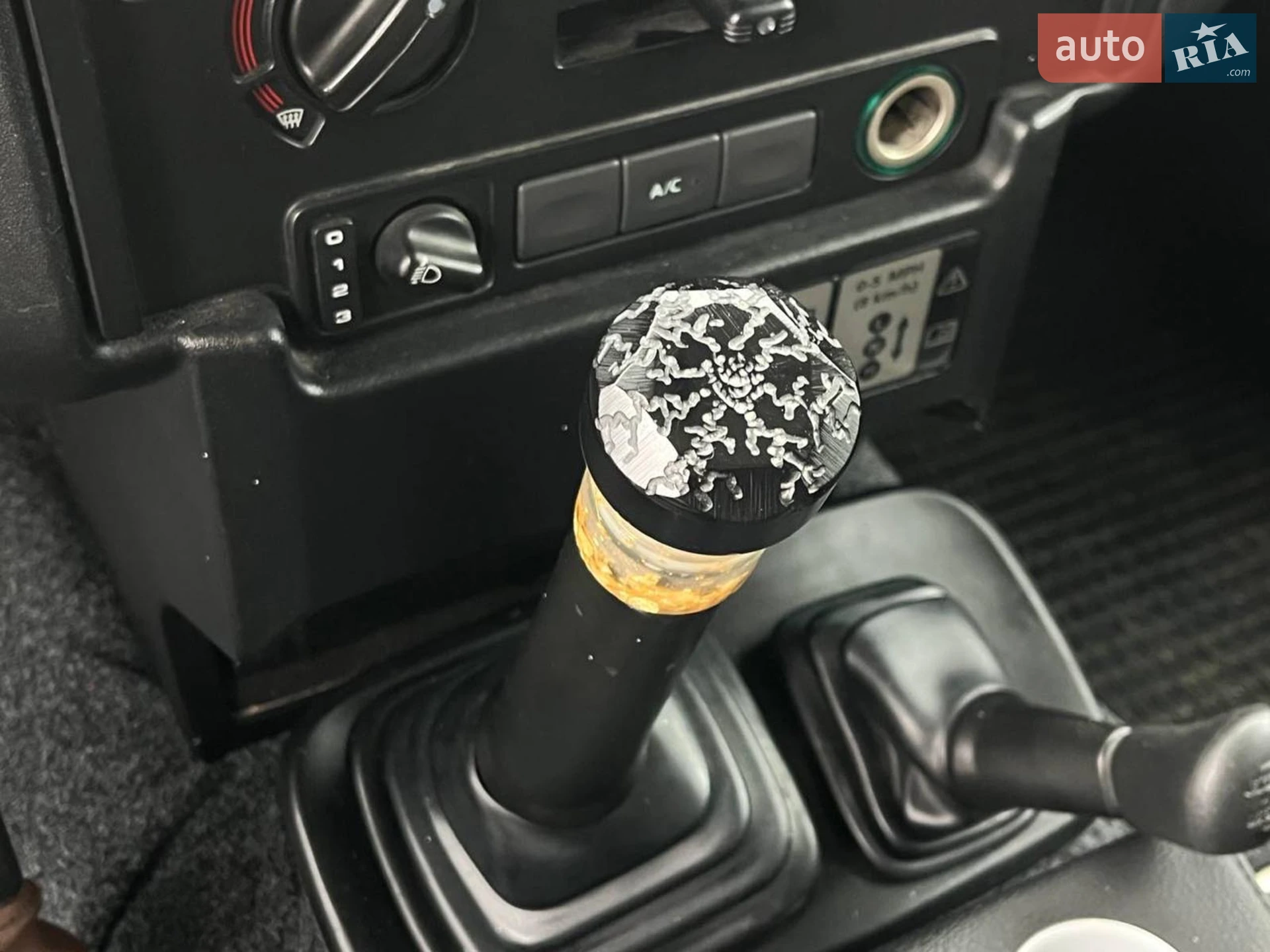 2013 Land Rover Defender - мініатюра 19