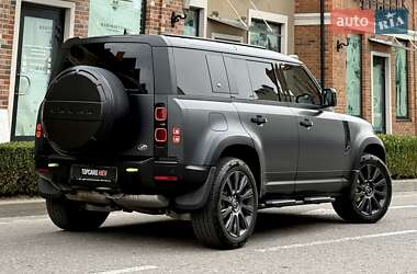 Внедорожник / Кроссовер Land Rover Defender 2022 в 