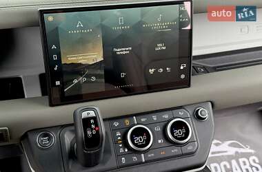 Внедорожник / Кроссовер Land Rover Defender 2022 в 