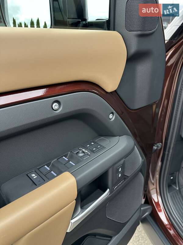 Позашляховик / Кросовер Land Rover Defender 2024 в Києві фото 13 Позашляховик / Кросовер Land Rover Defender 2024 в Києві