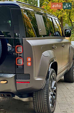 Внедорожник / Кроссовер Land Rover Defender 2025 в  фото 25 Внедорожник / Кроссовер Land Rover Defender 2025 в