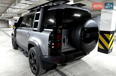 Позашляховик / Кросовер Land Rover Defender 2022 в  фото 13 Позашляховик / Кросовер Land Rover Defender 2022 в
