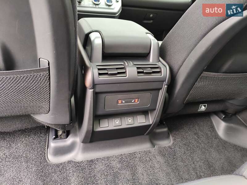 Позашляховик / Кросовер Land Rover Defender 2022 в Києві