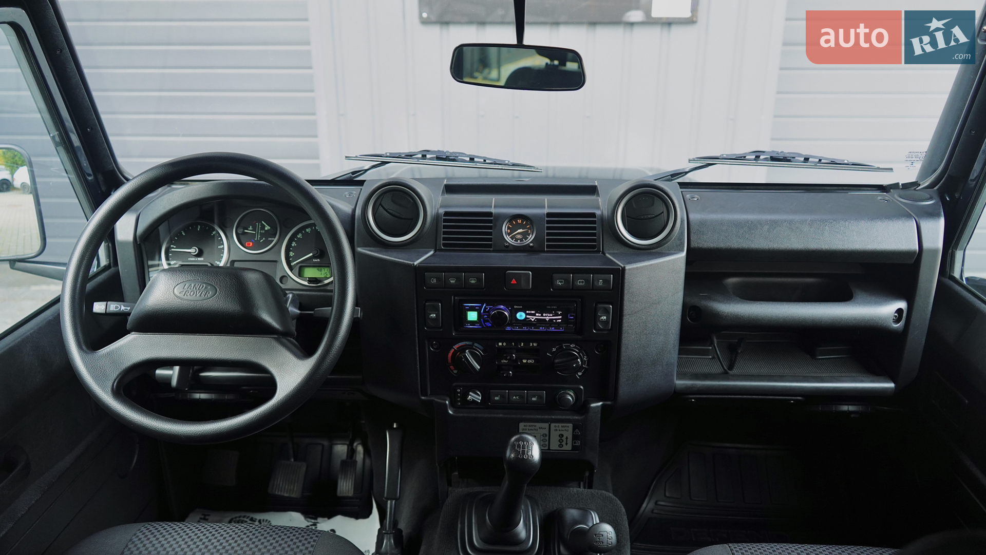 2015 Land Rover Defender - мініатюра 34