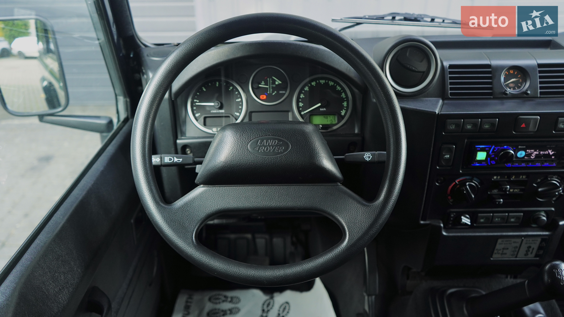 2015 Land Rover Defender - мініатюра 35