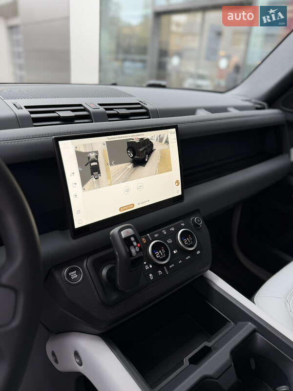Внедорожник / Кроссовер Land Rover Defender 2024 в Харькове