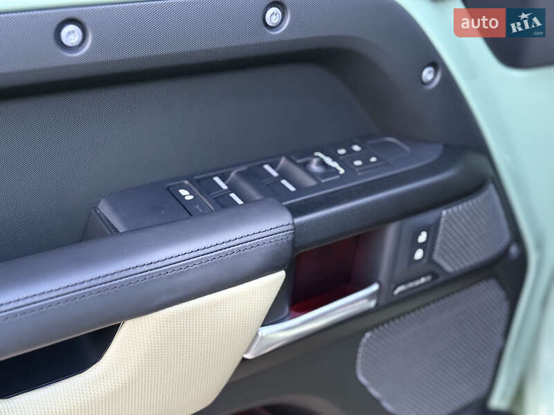 Внедорожник / Кроссовер Land Rover Defender 2023 в Днепре