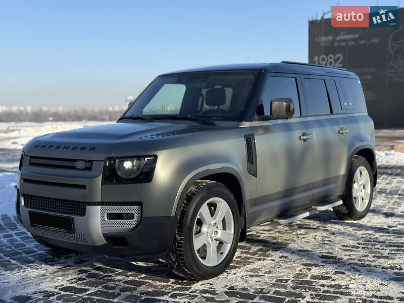 Land Rover Defender 2021