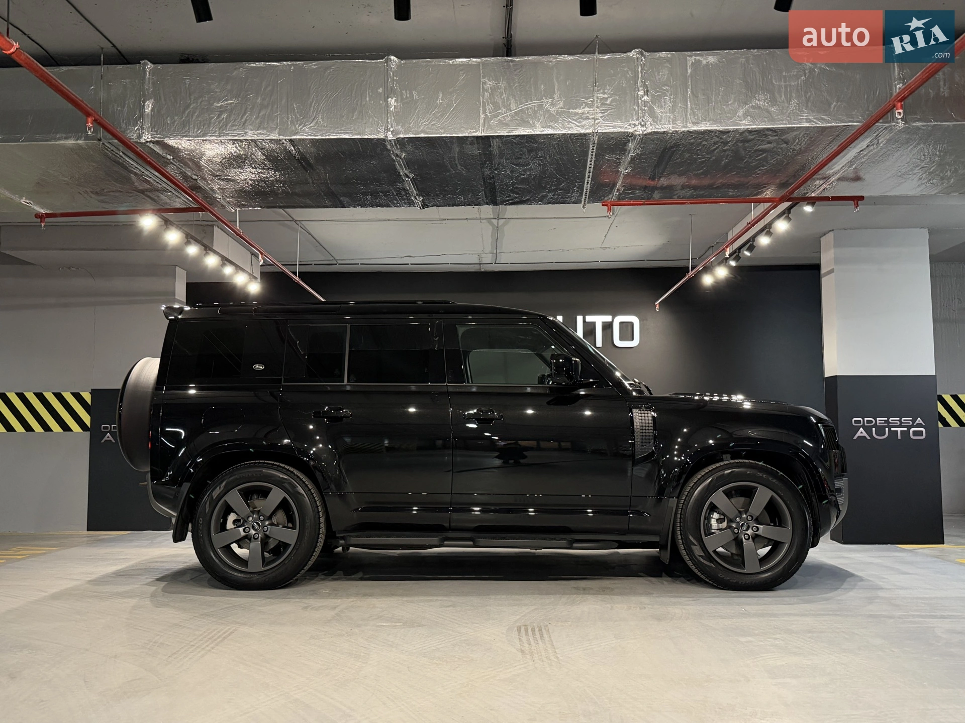 2022 Land Rover Defender - мініатюра 8