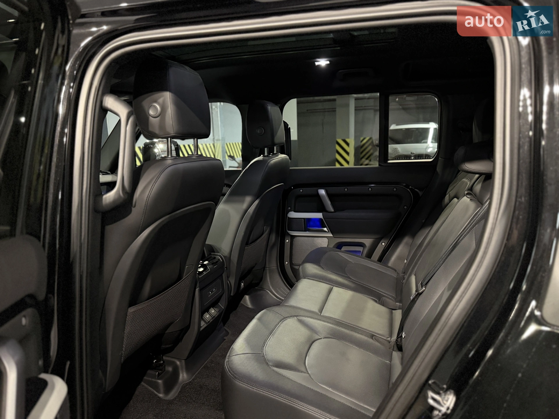 2022 Land Rover Defender - мініатюра 19